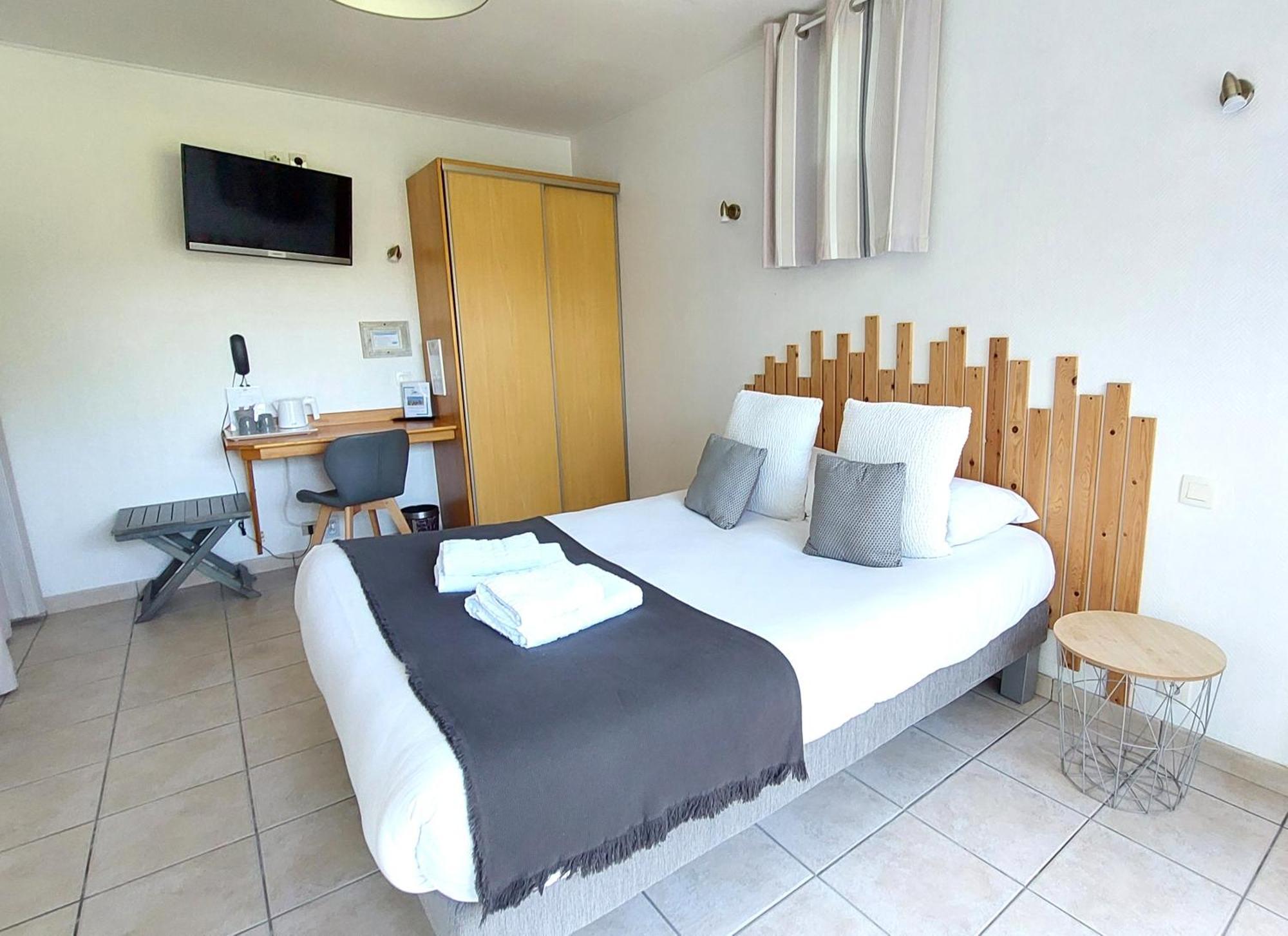 Logis Hotel La Rosiere Tracy-sur-Mer Exterior photo