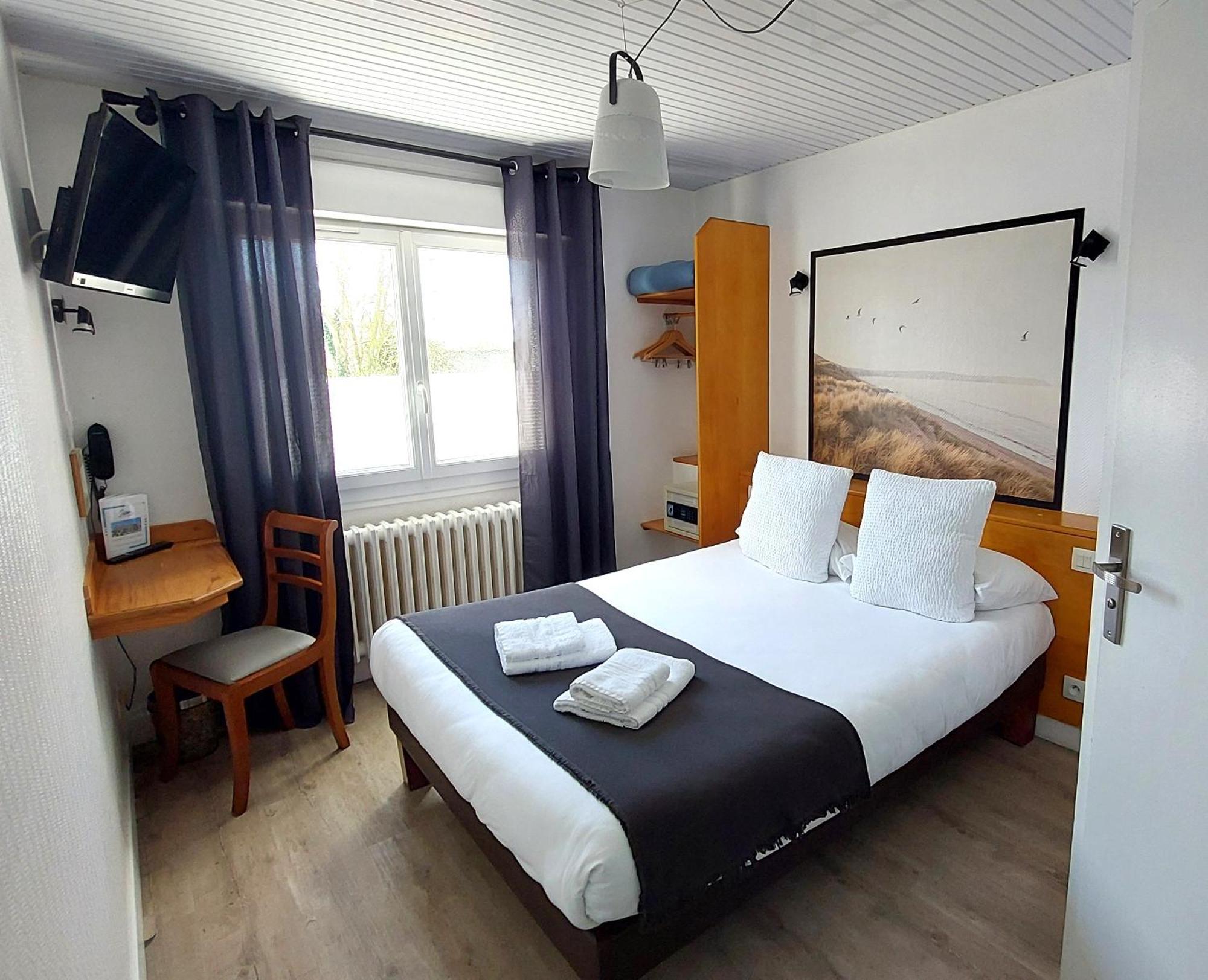 Logis Hotel La Rosiere Tracy-sur-Mer Exterior photo