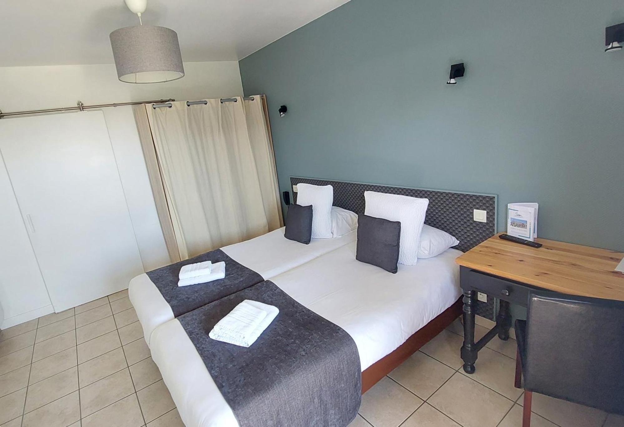 Logis Hotel La Rosiere Tracy-sur-Mer Exterior photo